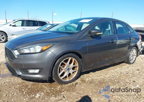 2015 Ford Focus Se z USA, uszkodzony, nr VIN 1FADP3F24FL268361
